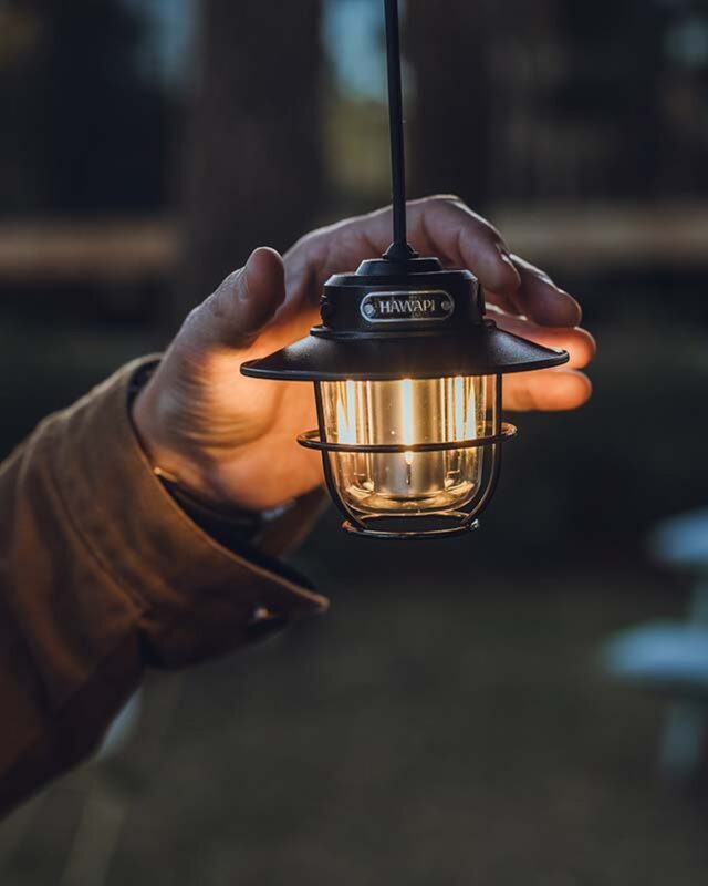 Lampião Pendente Hawapi 250 Lumens